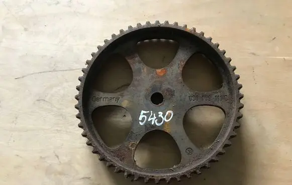 Audi A4 S4 B7 8E 8H Camshaft pulley/ VANOS 030109111C