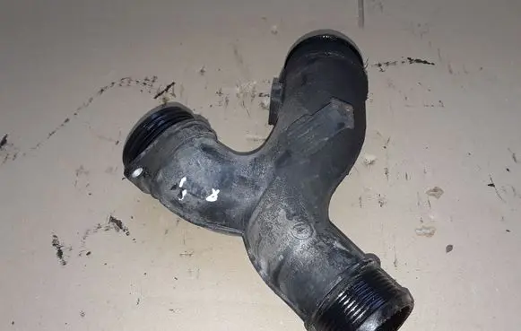 Audi Q7 4L Intercooler hose/pipe 7L6145795AB