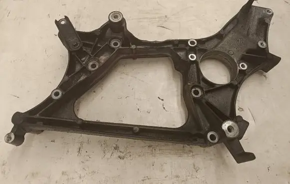 Mercedes-Benz C W204 Generator/alternator bracket A6512011109