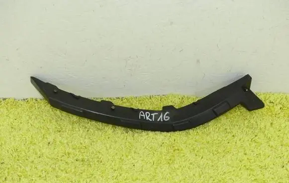 Front bumper mounting bracket