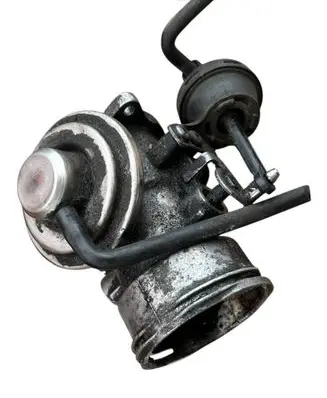 Volkswagen Golf IV EGR valve 038129637L