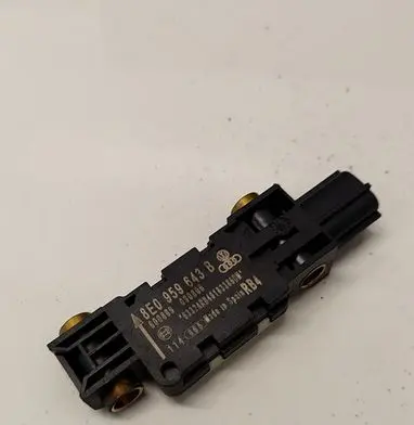 Audi A4 S4 B7 8E 8H Airbag deployment crash/impact sensor 8E0959643B