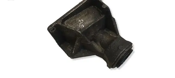 BMW X3 E83 Front differential bracket 7516065