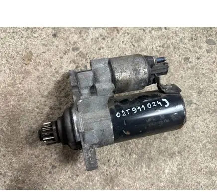 Audi A1 Starter motor 02T911024J