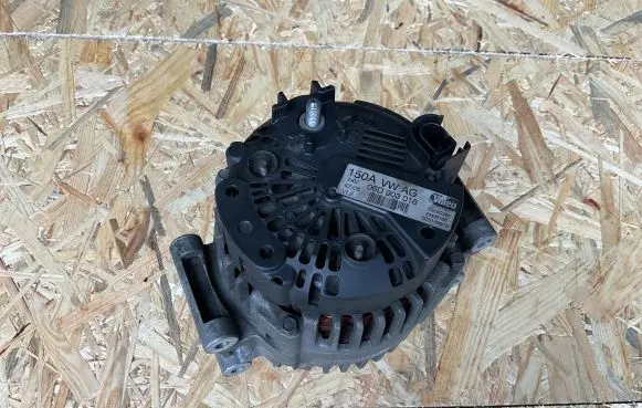 Audi A4 S4 B7 8E 8H Generator/alternator 06D903016 2543313B