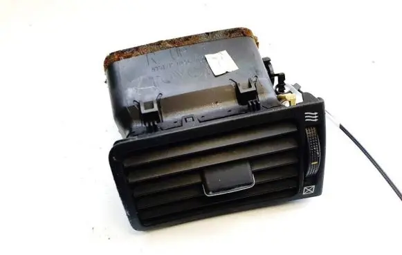 Toyota Corolla E120 E130 Dash center air vent grill 8222