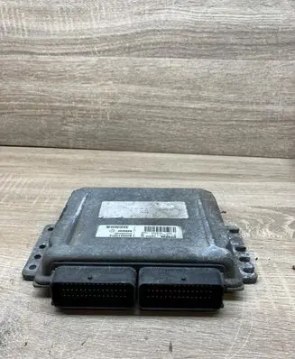 Renault Scenic I Engine control unit/module 8200214973 S118301113