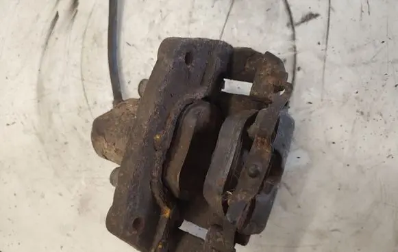 BMW 5 E60 E61 Front brake caliper