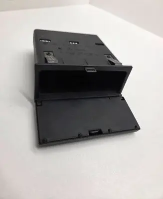 Glove box