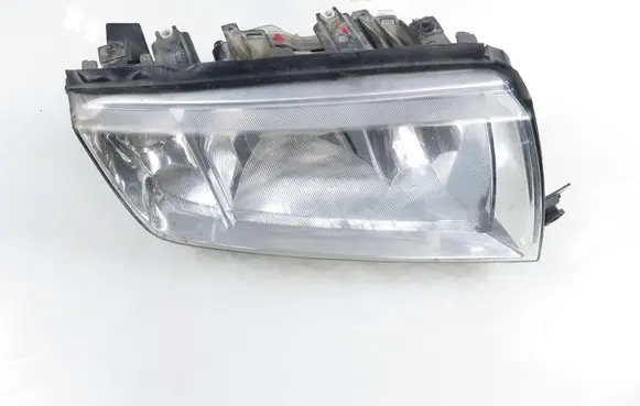 Skoda Fabia Mk1 (6Y) Headlight/headlamp