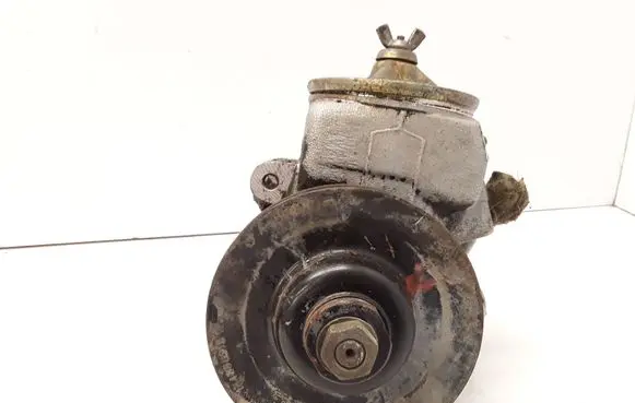 Mercedes-Benz W123 Power steering pump 7672900424 1578052 7672501285