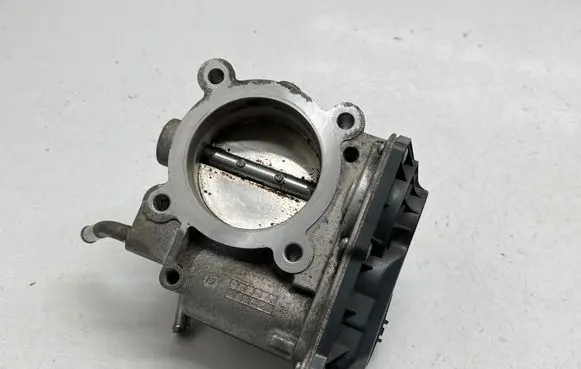 KIA Optima Throttle valve 351002E610 E0917 593001C15