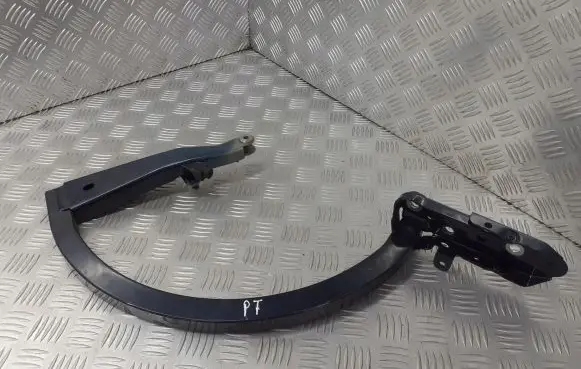 Citroen C5 Tailgate hinge 9662339980