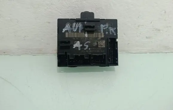 Audi A5 Sportback 8TA Door control unit/module 8T0959793