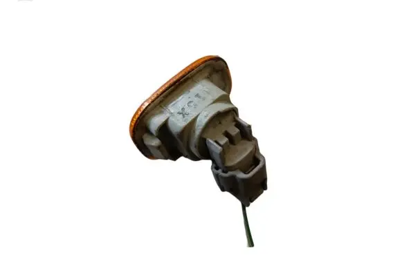 Toyota RAV 4 (XA20) Front fender indicator light NOCODE