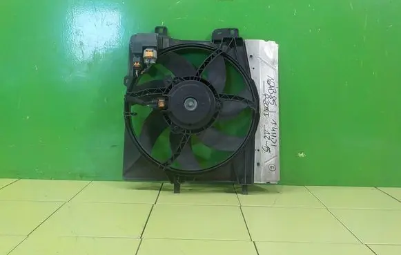 Peugeot 208 I Fan set 9682902080