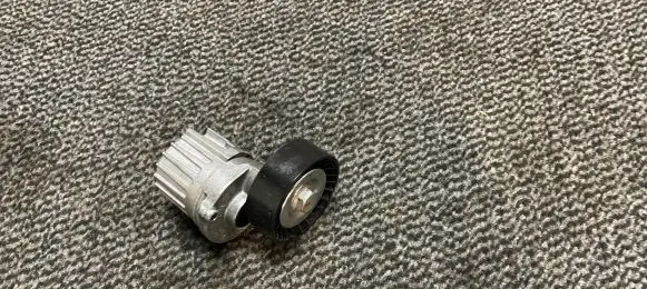 Audi A4 S4 B8 8K Generator/alternator belt tensioner 038903315