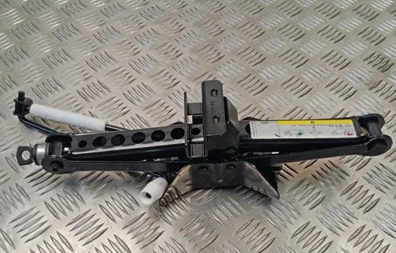 Audi Q3 8U Lift Jack 5N0011031B