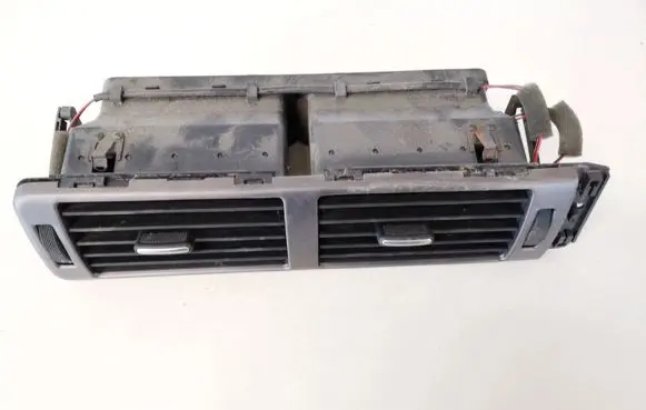 Audi A6 S6 C5 4B Dash center air vent grill 4B1820951