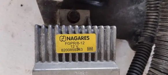 Nissan Qashqai Glow plug pre-heat relay 8200859243 FGPR812 9981