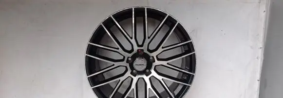 Audi Q7 4L R22 alloy rim