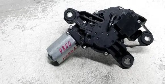 Volkswagen Golf Plus Rear window wiper motor 0390201809 5M0955711B