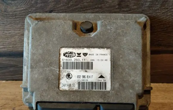 Skoda Octavia Mk1 (1U) Engine control unit/module
