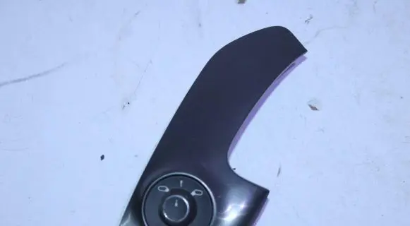 Citroen DS5 Wing mirror switch