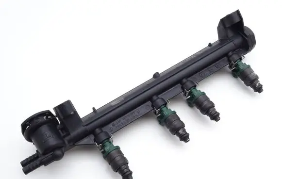 Audi A3 S3 8L Fuel main line pipe 037906031AA 06A133317A