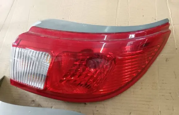 Mitsubishi Colt Rear/tail lights 98082304