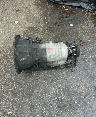 Jaguar XF X250 Automatic gearbox 1068040037 4127568