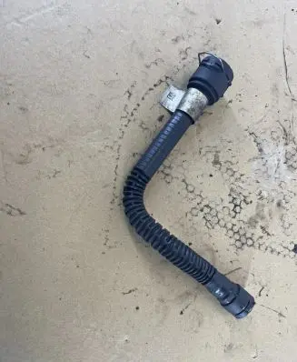 Opel Insignia A Breather hose/pipe 55566095