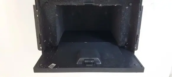 Chevrolet Captiva Glove box