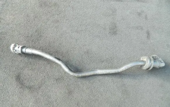 BMW 3 F30 F35 F31 Vacuum line/pipe/hose 8600882
