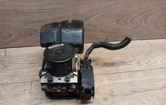 Chevrolet HHR ABS Pump 25840170 25061334883 25092745023