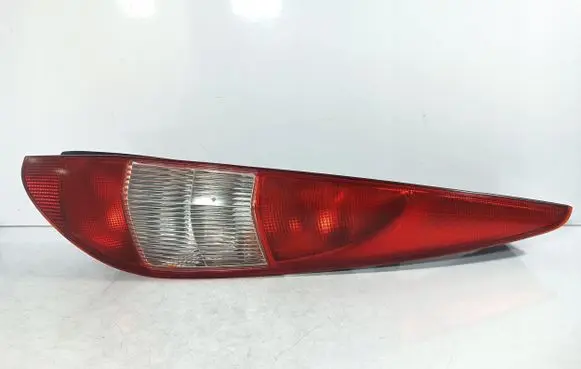 Ford Mondeo Mk III Rear/tail lights