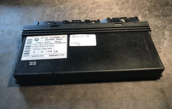BMW 5 E60 E61 Central body control module 6135917606901 9176069