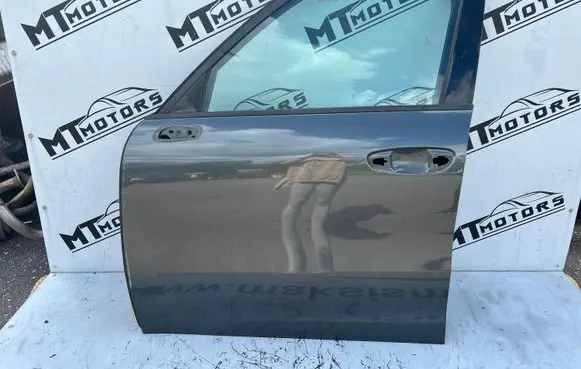 Citroen C4 II Picasso Front door