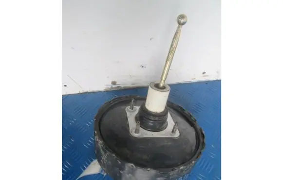Skoda Fabia Mk1 (6Y) Brake booster