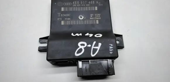Audi A8 S8 D3 4E Gateway control module 4E0907468A