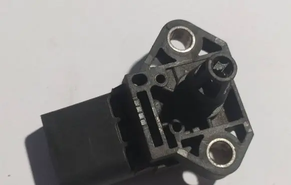 Volkswagen Golf VI Air pressure sensor 03G906051E 0281002977 120131T131102C