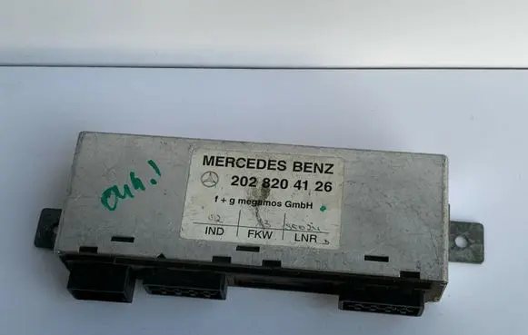 Mercedes-Benz C W202 Engine control unit/module A2028204126