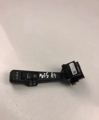 Volvo V40 Indicator stalk 31394008