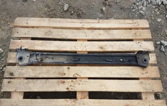 Renault Fluence Bottom radiator support slam panel 