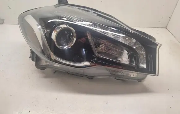 Suzuki SX4 S-Cross Headlight/headlamp