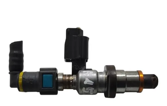 Nissan Juke I F15 Fuel injector 8200269153
