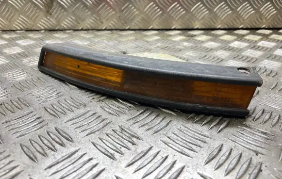 Front indicator light