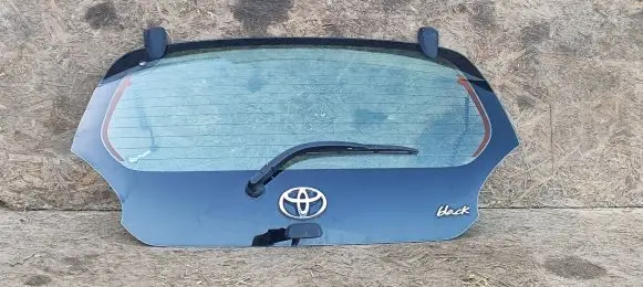 Toyota Aygo AB10 Rear windscreen/windshield window E643R00050 DOT24AS2M62