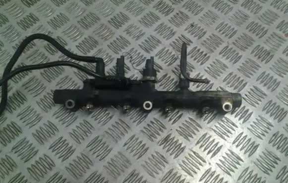 Fuel pressure sensor