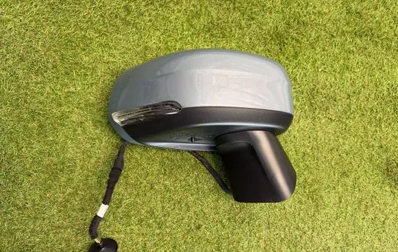 Volvo XC60 Front door electric wing mirror 